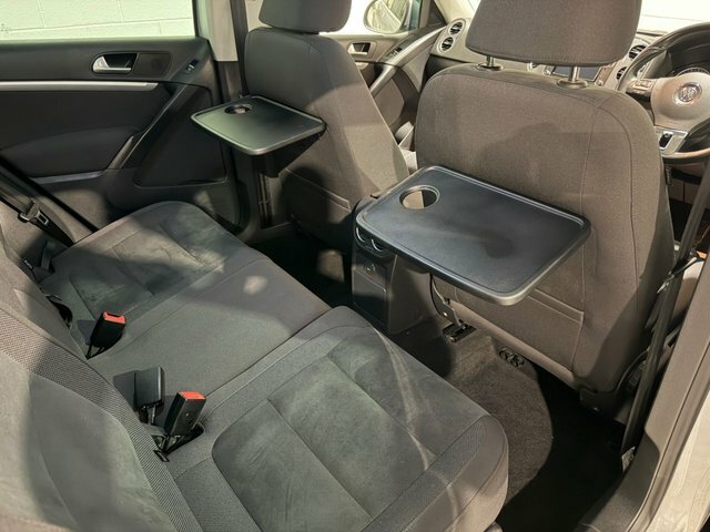 Volkswagen Tiguan 2.0 Tdi Bluemotion Tech Match Suv Manua Silver #4