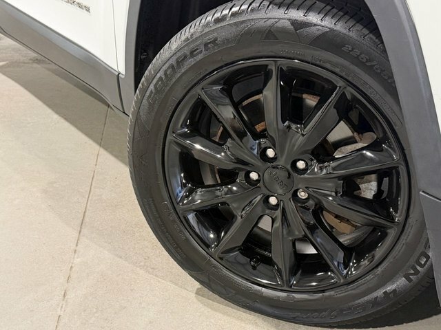 Jeep Cherokee 2.0 M-jet Limited 138 Bhp Grey #30