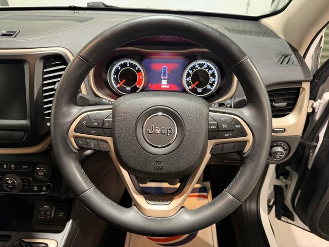 Jeep Cherokee 2.0 M-jet Limited 138 Bhp Grey #15