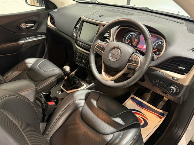 Jeep Cherokee 2.0 M-jet Limited 138 Bhp Grey #8