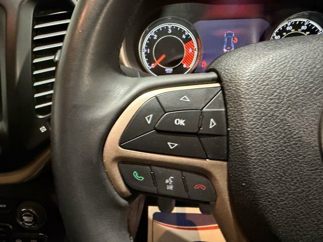 Jeep Cherokee 2.0 M-jet Limited 138 Bhp Grey #14