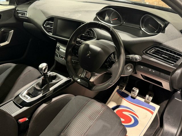 Peugeot 308 SW 1.2 Puretech Gt Line Estate Euro Black #2