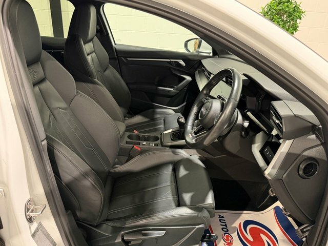 Audi A3 2.0 Tdi 30 S Line Sportback Euro White #2