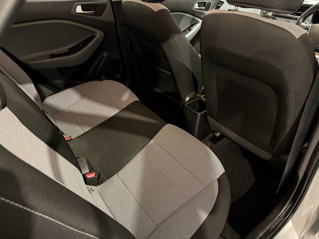Hyundai I20 1.2 I20 Active Black #8