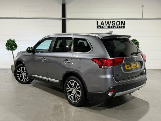 Mitsubishi Outlander Outlander 2.0 Phev Gx5h Red #37