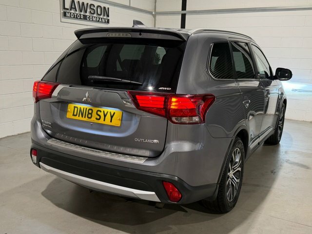 Mitsubishi Outlander Outlander 2.0 Phev Gx5h Red #44