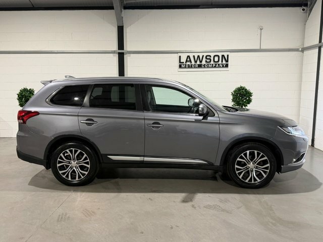Mitsubishi Outlander Outlander 2.0 Phev Gx5h Red #27