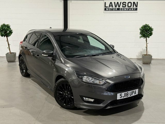 Ford Focus 1.0T Ecoboost St-line Hatchback Grey #4