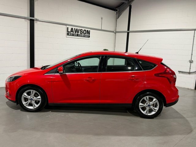 Ford Focus 1.0 Ecoboost 125 Bhp Zetec Navigator #49
