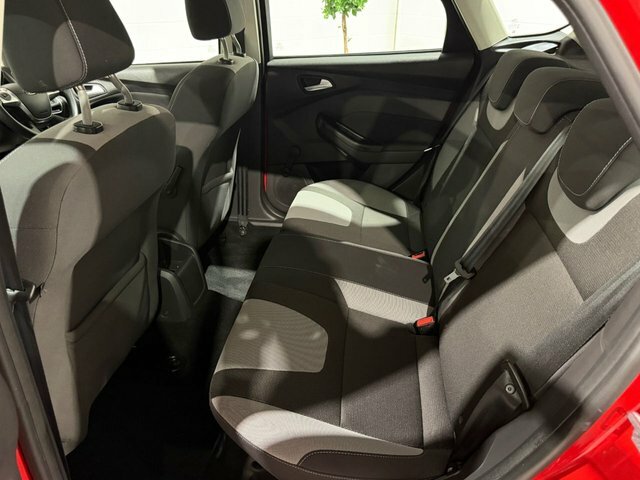 Ford Focus 1.0 Ecoboost 125 Bhp Zetec Navigator #45