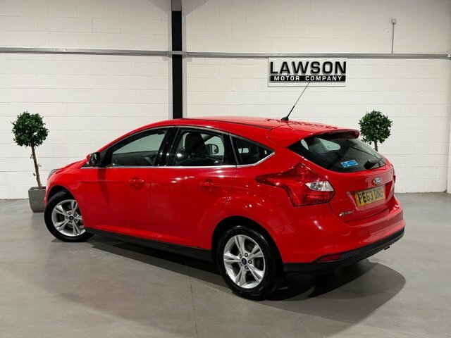 Ford Focus 1.0 Ecoboost 125 Bhp Zetec Navigator #48