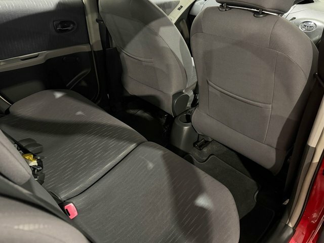 Toyota Yaris  Grey #19
