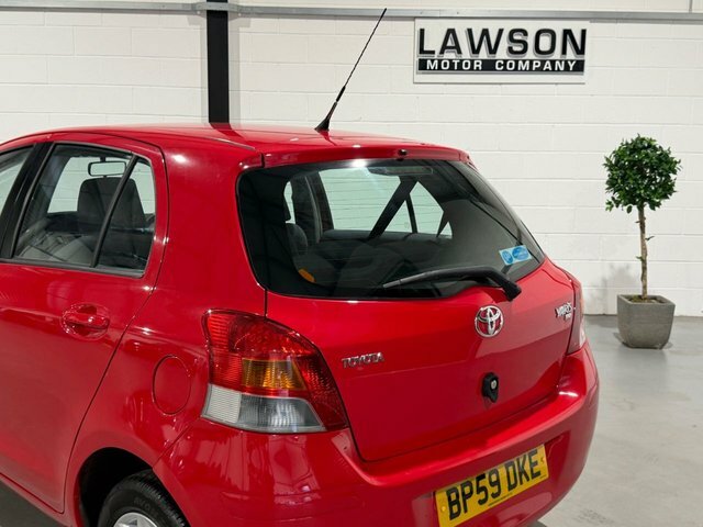 Toyota Yaris  Grey #24