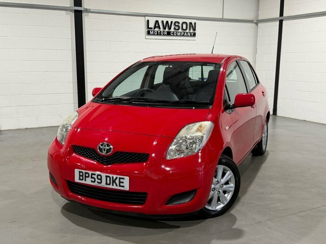 Toyota Yaris  Grey #41