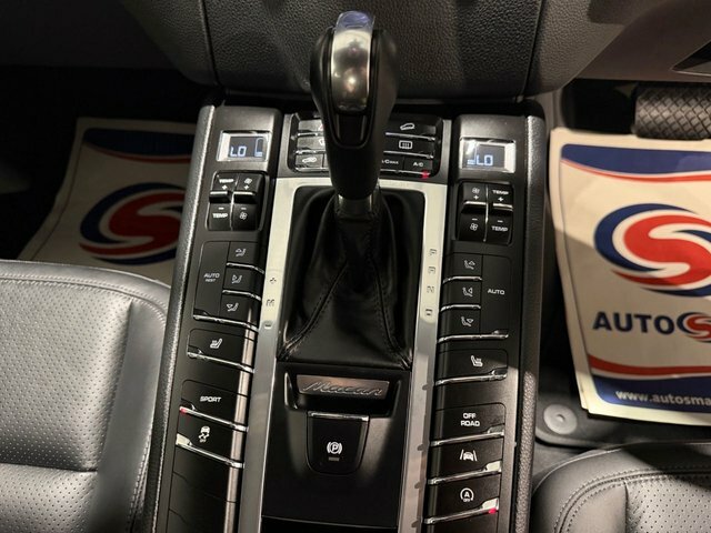 Porsche Macan 2.0T Pdk 4Wd Euro 6 Ss Grey #40