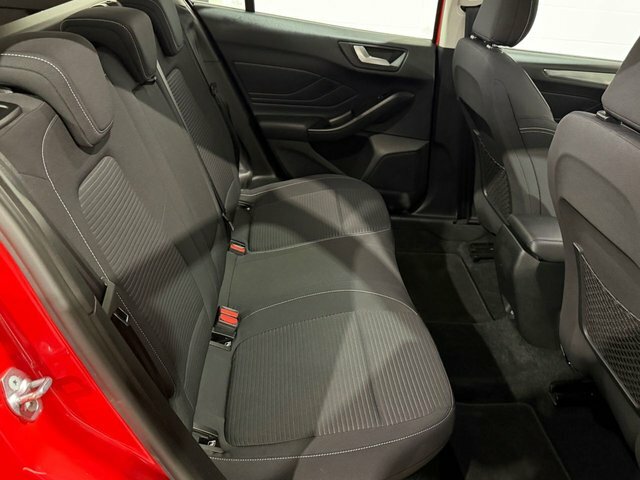 Ford Focus 1.0T Ecoboost Titanium Estate Euro Red #3