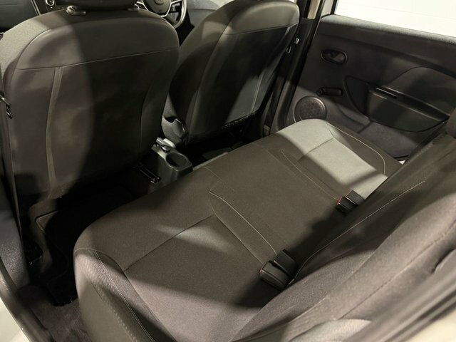 Dacia Sandero 0.9 Laureate Tce 90 Bhp Silver #27