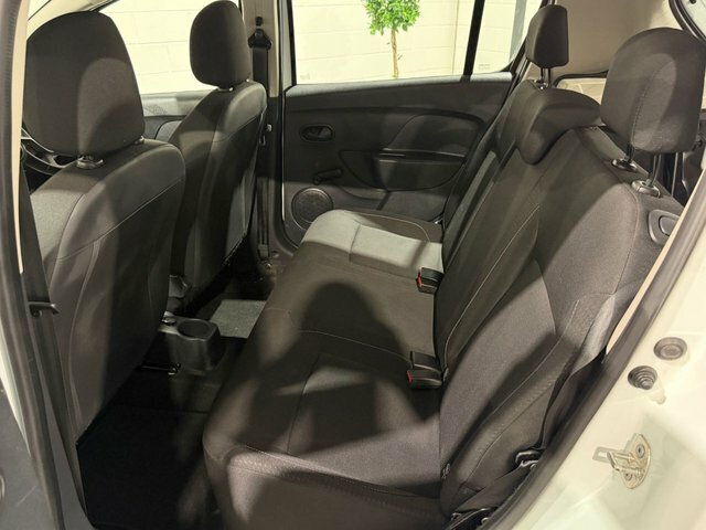 Dacia Sandero 0.9 Laureate Tce 90 Bhp Silver #26