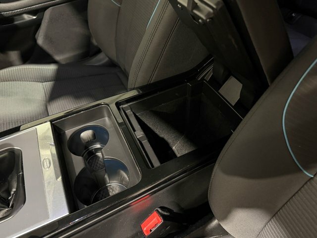 Land Rover Range Rover Evoque 2.0 P200 Hse Silver #49