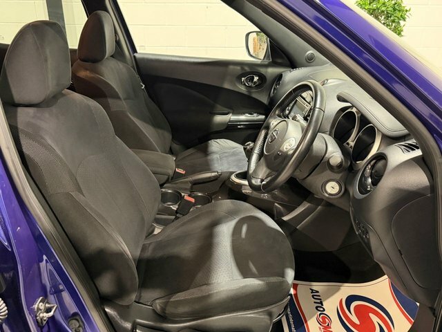 Nissan Juke 1.5 Dci 8V Acenta Premium Suv Eu Blue #3