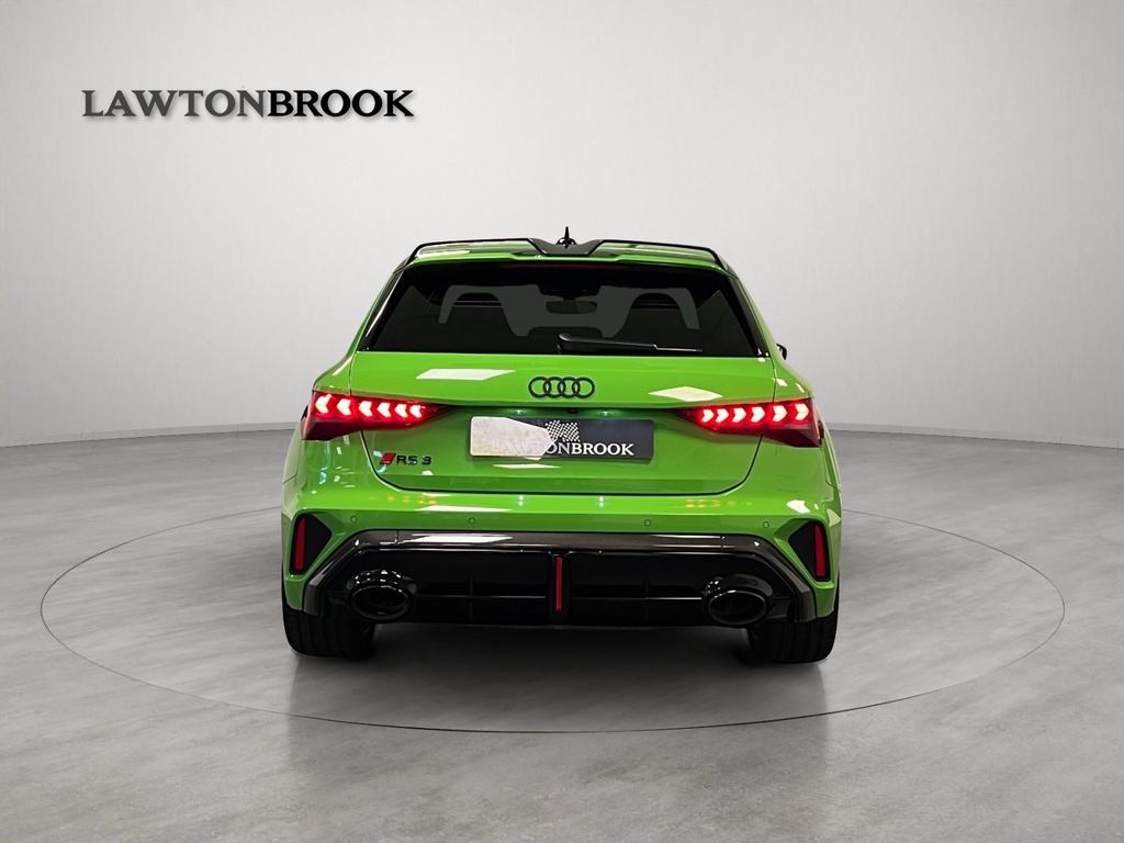 Audi RS3 2.5 Tfsi Carbon Black Sportback #4