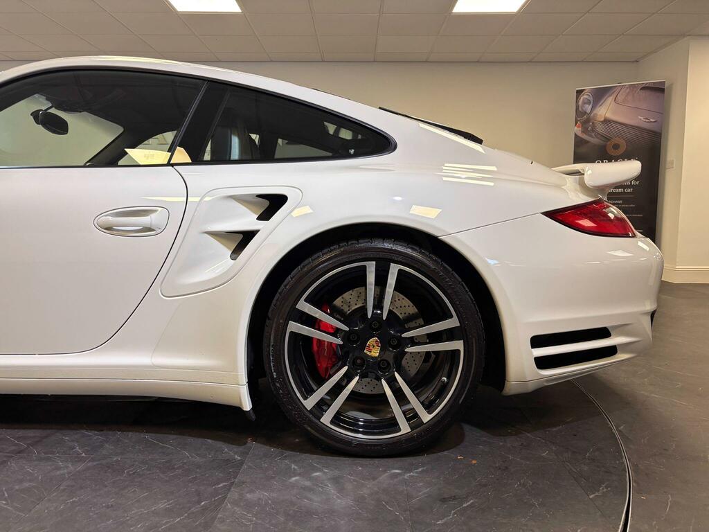 Porsche 911 3.8L 997 Carrera S Black #16