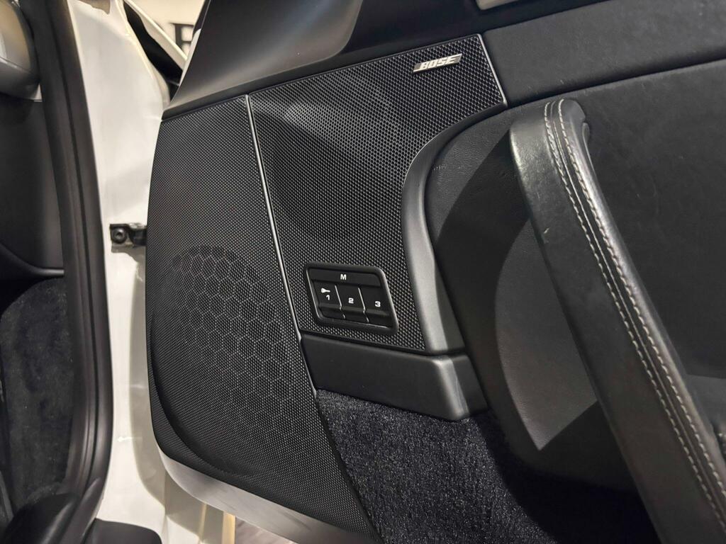 Porsche 911 3.8L 997 Carrera S Black #44