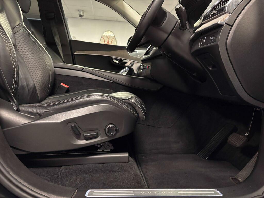 Volvo XC90 Xc90 R-design B5 Mhev Awd Black #16