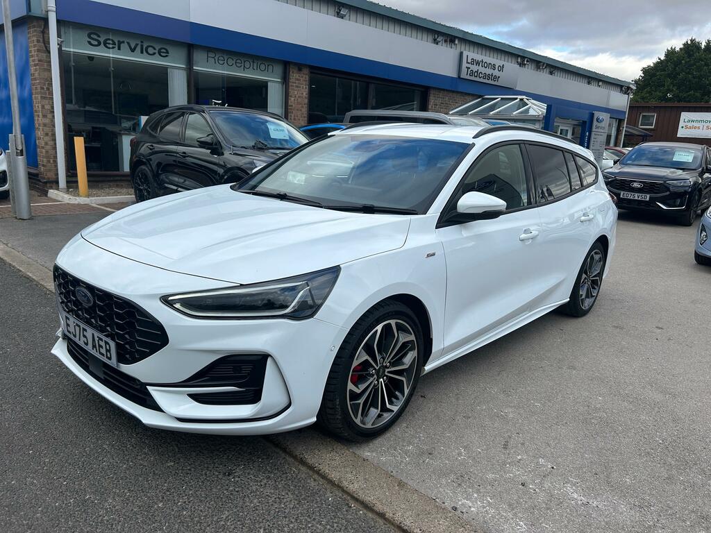 Ford Focus 1.0 Mhev St-line X 155Ps Mild Hybrid Estate M EJ75AEB White #3