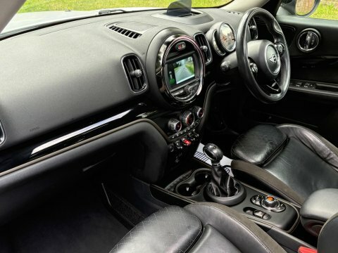 Mini Countryman 2.0 Cooper D White #5