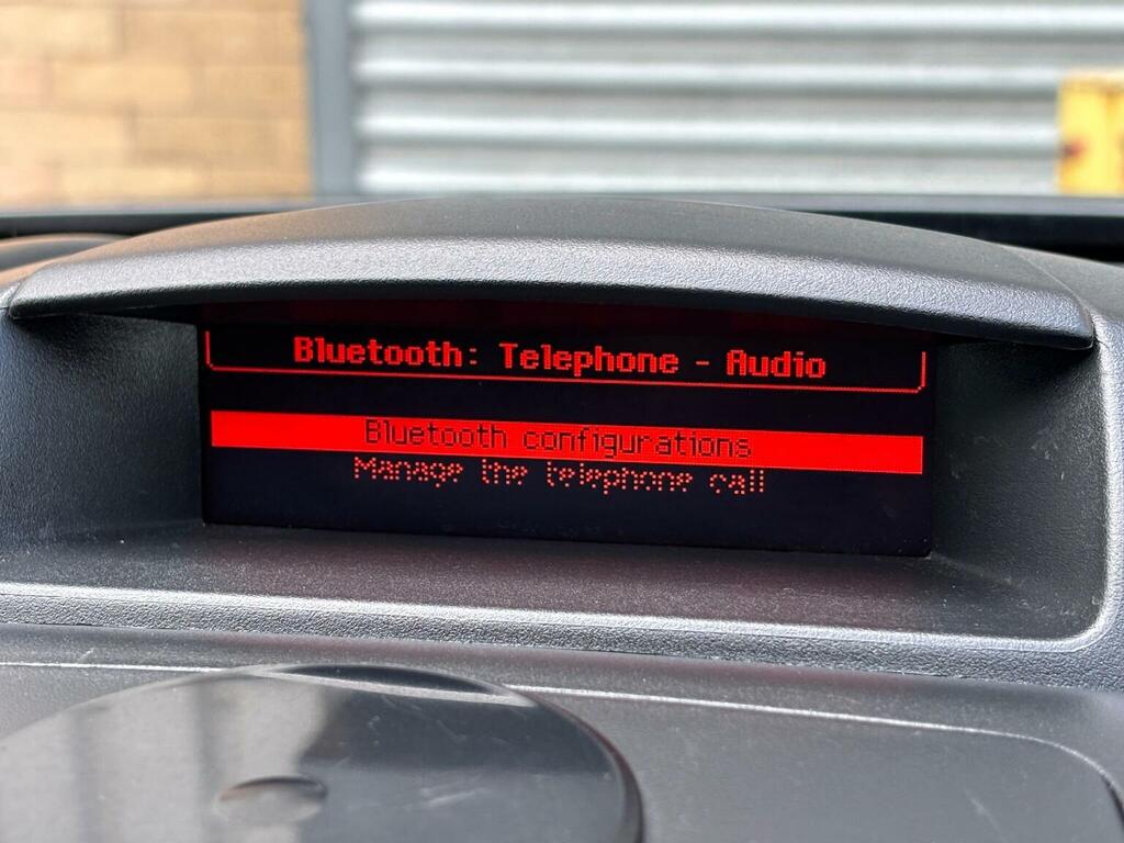 Peugeot Partner Tepee Tepee 1.6 Bluehdi 100 Outdoor Red #23