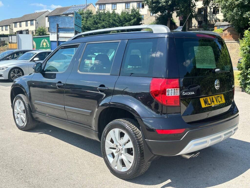 Skoda Yeti Suv 2.0 Tdi Elegance Outdoor Euro 5 201414 Black #4