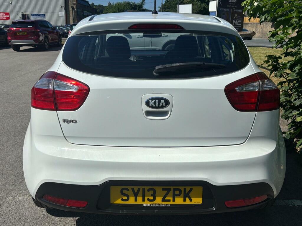 Kia RIO Hatchback 1.25 2 Euro 5 201313 White #6