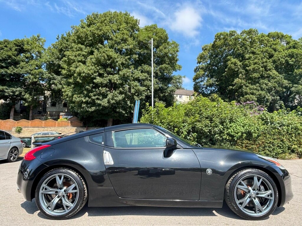 Nissan 370Z Z White #7