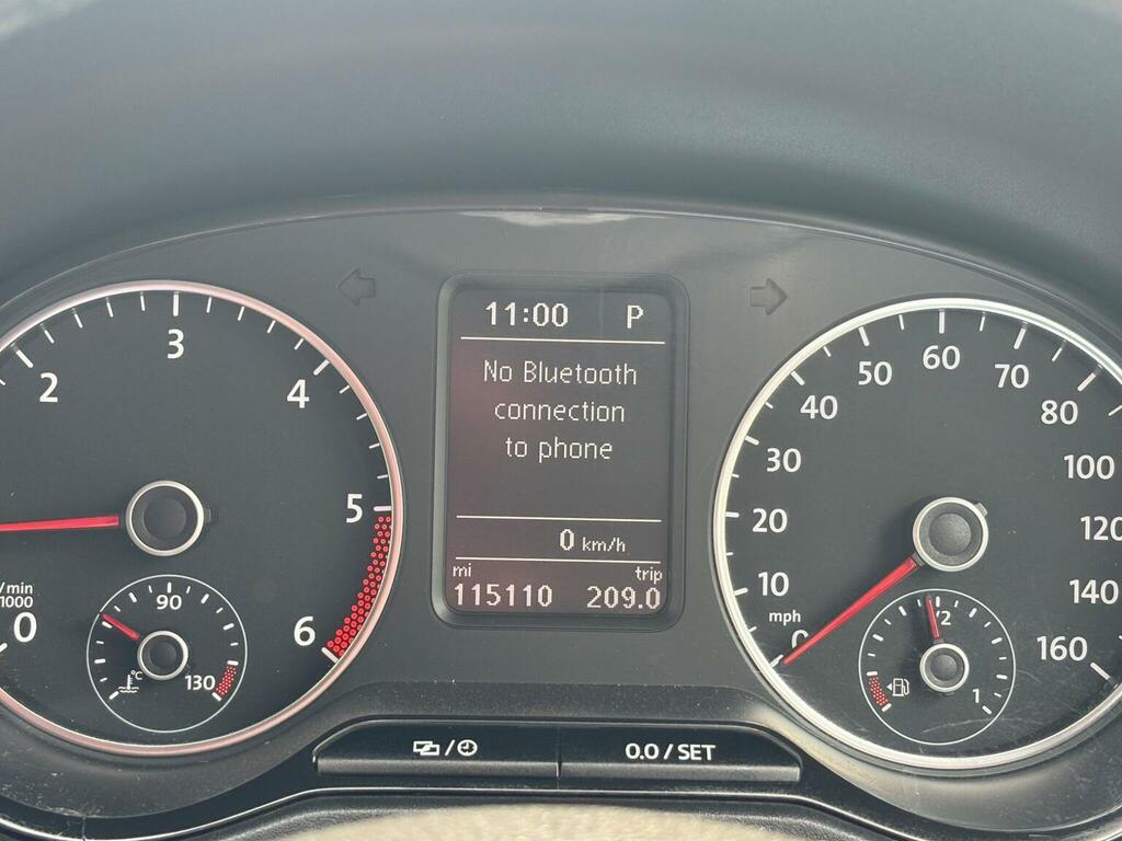 Volkswagen Amarok Black #23