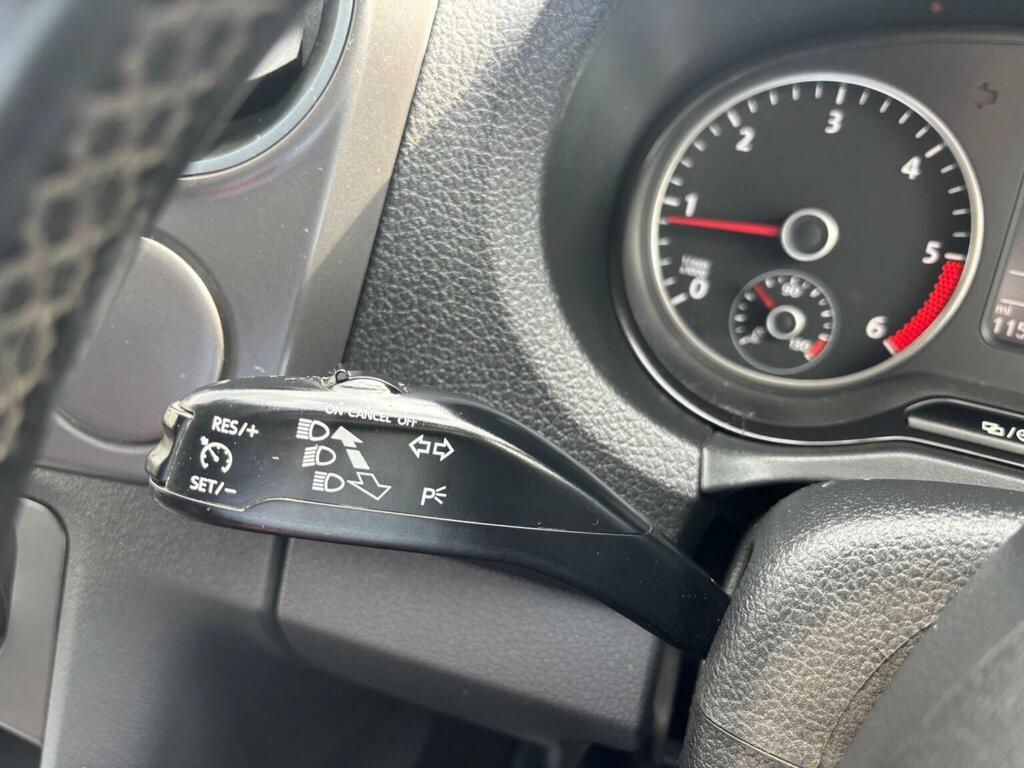 Volkswagen Amarok Black #29