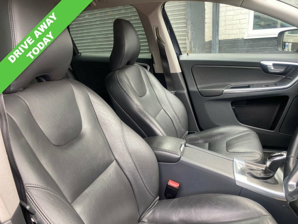 Volvo XC60 2.4L Se Lux Nav Blue