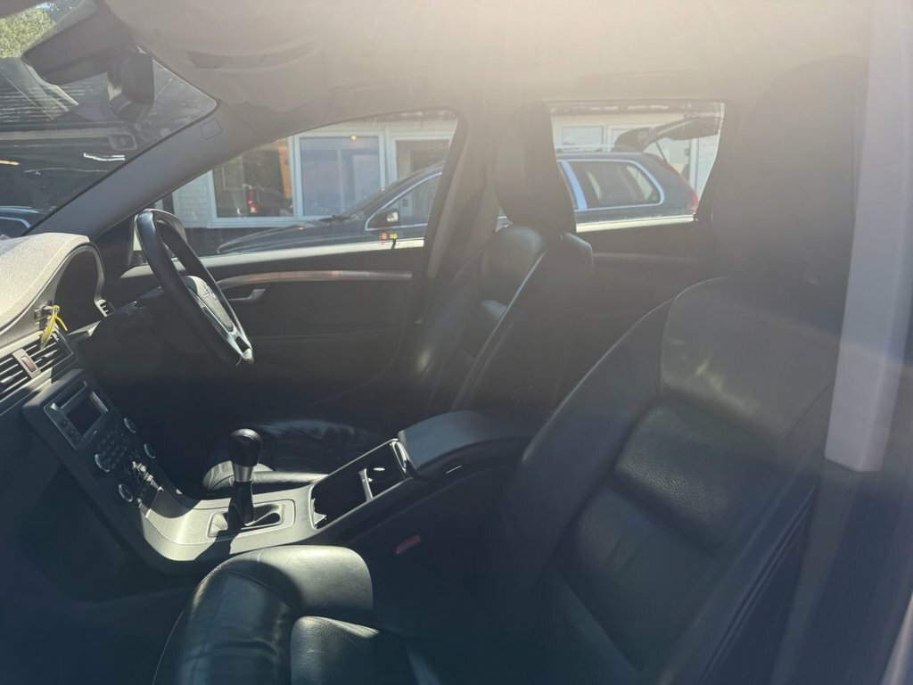 Volvo V70 2.5T Se Geartronic Euro Black #19