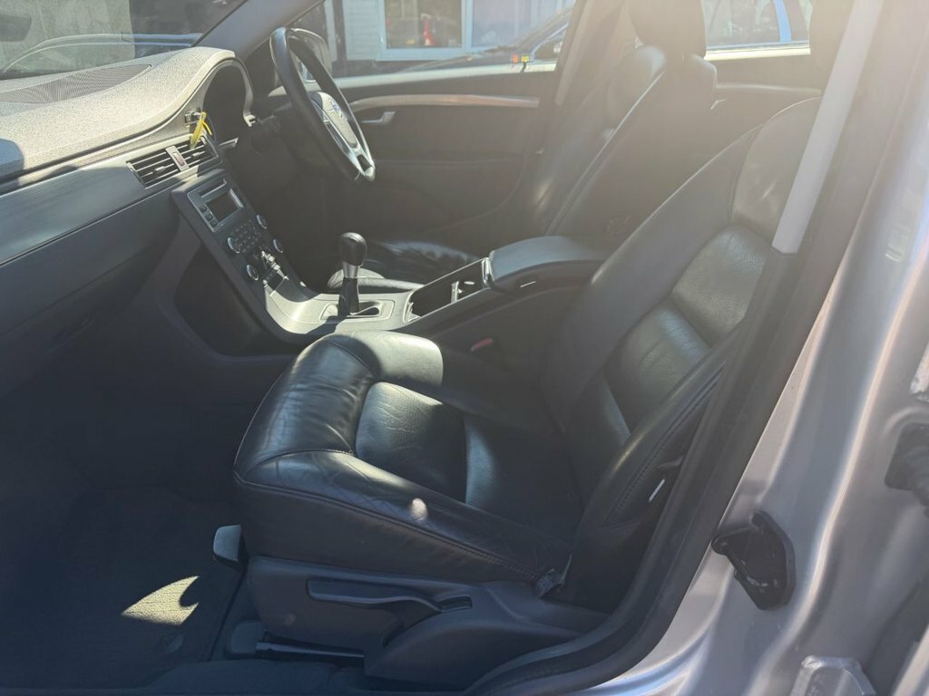 Volvo V70 2.5T Se Geartronic Euro Black #21