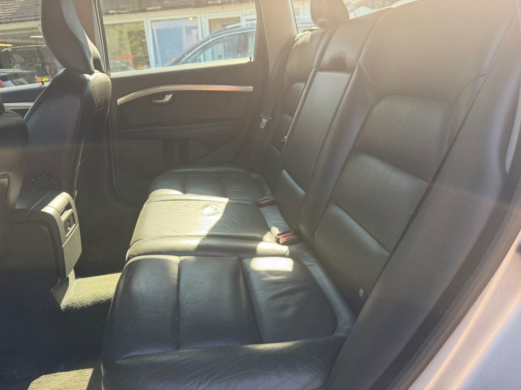 Volvo V70 2.5T Se Geartronic Euro Black #13