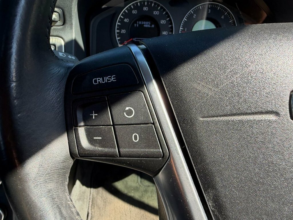 Volvo V70 2.5T Se Geartronic Euro Black #33