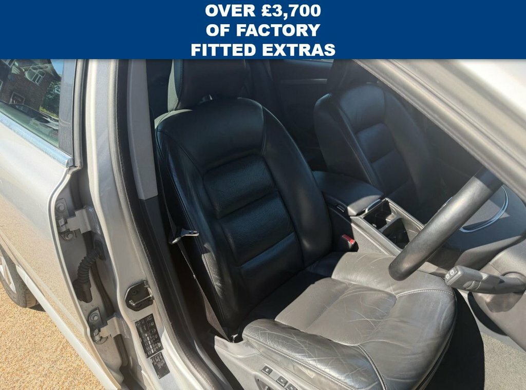 Volvo V70 2L Se Silver #2