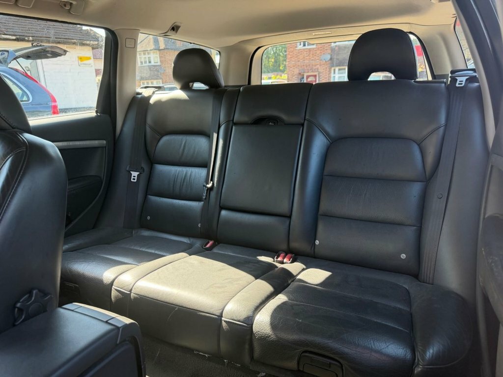 Volvo V70 2.5T Se Geartronic Euro Black #17