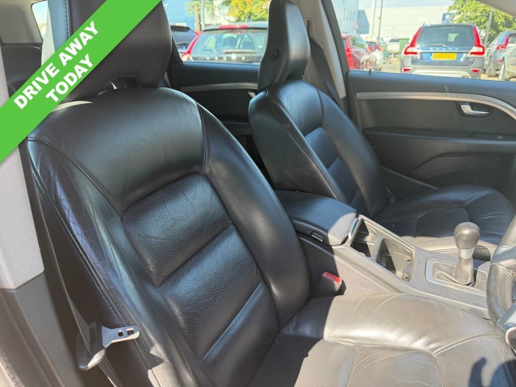 Volvo V70 2L Se Silver #3