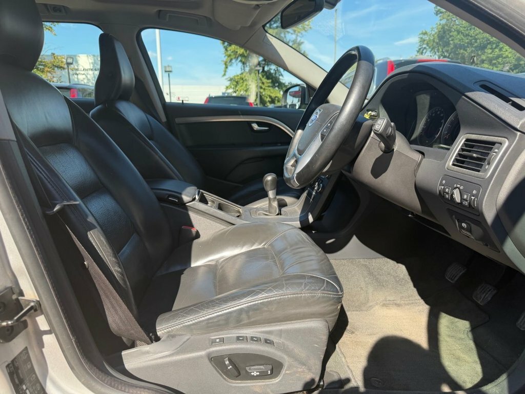 Volvo V70 2L Se Silver #6
