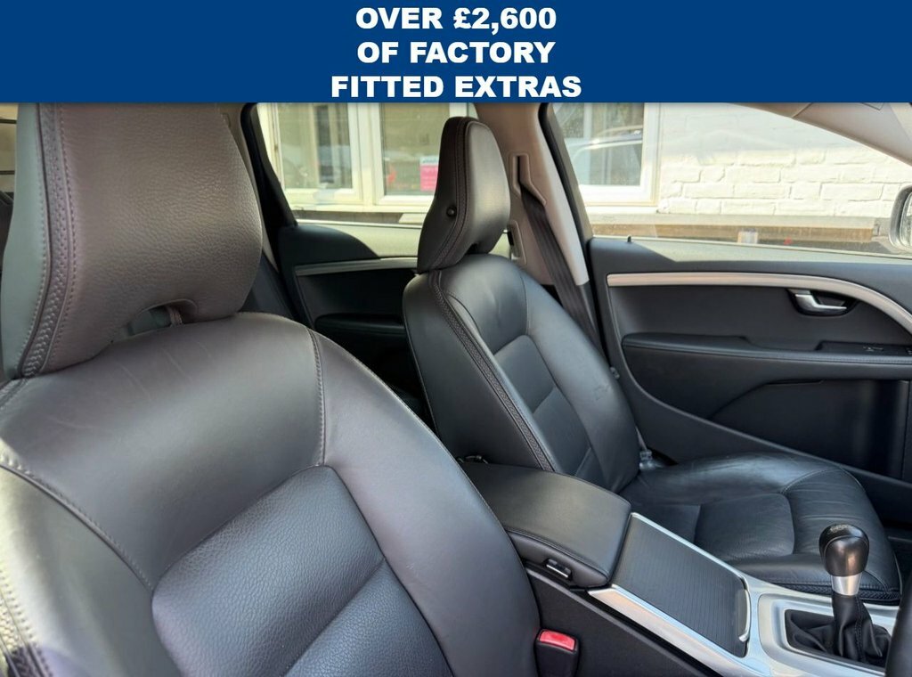 Volvo XC70 2.4L Se Nav Blue #2
