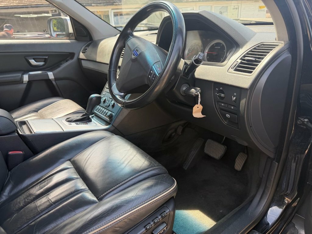 Volvo XC90 2.4L Se Lux KY64NNX Black #6