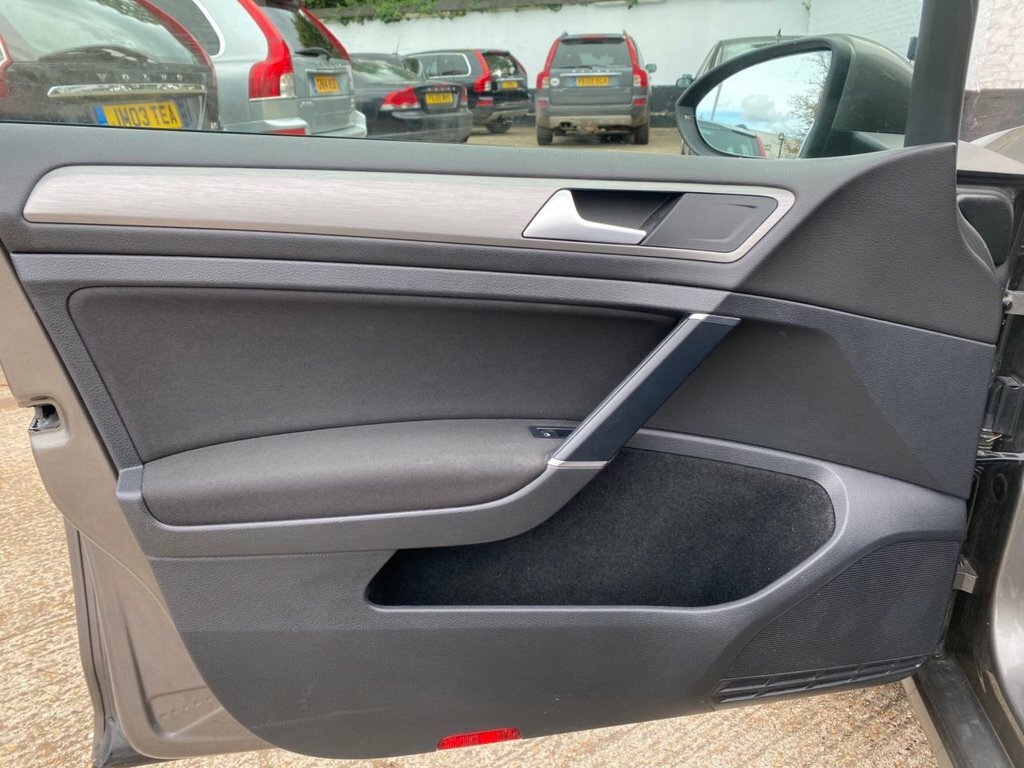 Volkswagen Golf 1.4 Tsi Se Cwvehiclemarketing Silver #22
