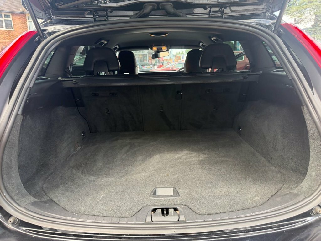 Volvo V60 Estate 2.0 D4 Se Lux Geartronic Euro 5 Ss Grey #31