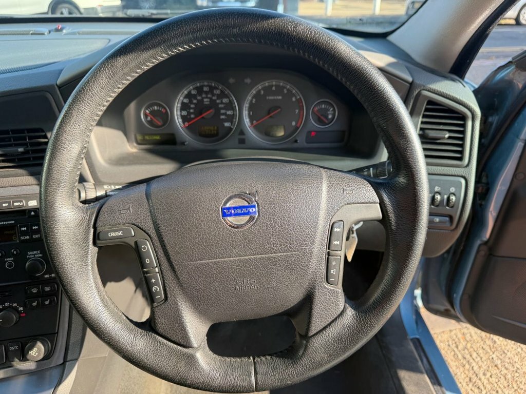 Volvo V70 2.4 S  #26
